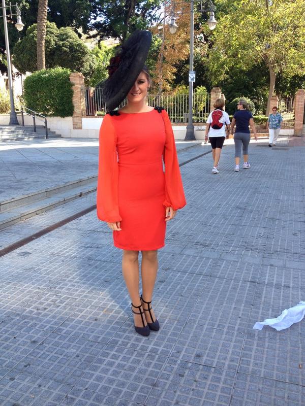 MariaMongeP's tweet photo. Una muy buena boda!! http://t.co/e83oIsVCSt