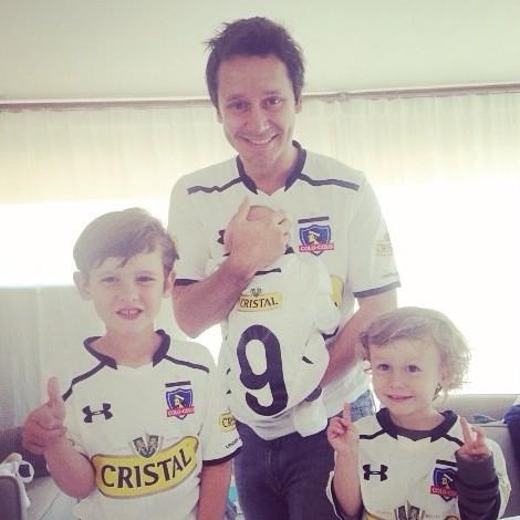 benjavicunamori's tweet photo. A la cancha todos, vamos @ColoColo, somos más que nunca. http://t.co/t2MZVPX23e