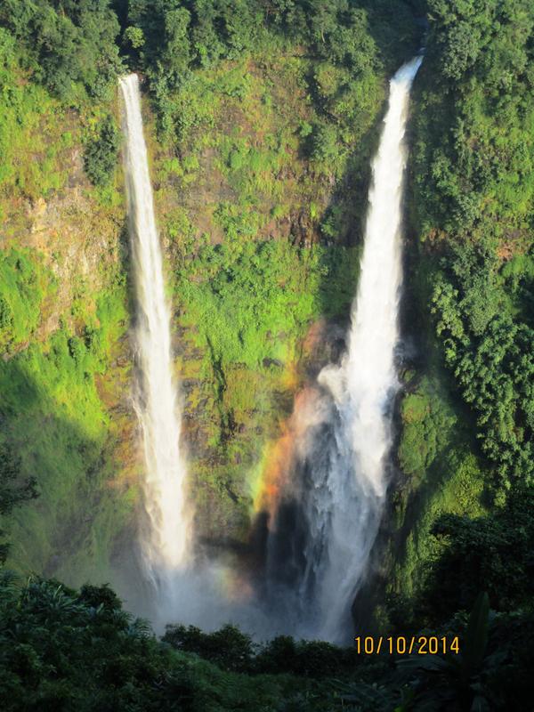 aachalchand's tweet photo. The breath-taking #waterfalls of Southern #Laos. #tadlo #tadfane #tadyuang #bolavenplateau #paksong http://t.co/tIb0jDbg9V