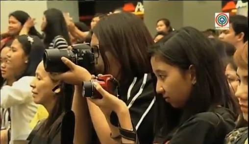 OnlyIfYouWish's tweet photo. Noong nakatayo pa kami #EightMonthsWithTYB http://t.co/gok6834XcQ