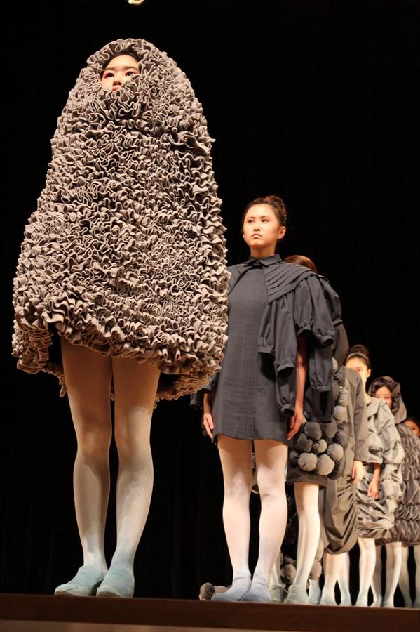 最高の女子 美大生 ファッション 人気のファッション画像