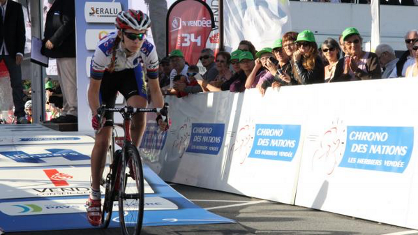 ACTWEETinfo's tweet photo. Chrono des Nations. Les premiers cyclistes se sont élancés à 11 h#vendee http://t.co/NPWY0yeDes http://t.co/bTrj8l125I