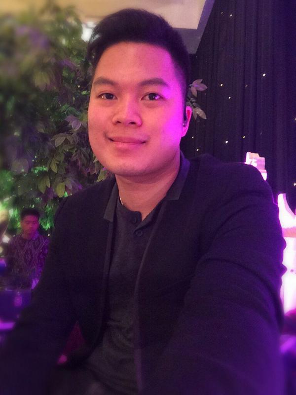 Tuhkan ada <a href="/echasoemantri/">Echa Soemantri</a> d acara raffi hehe percaya dong <a href="/semmuell/">Samuel Simanjuntak</a> ?

 "