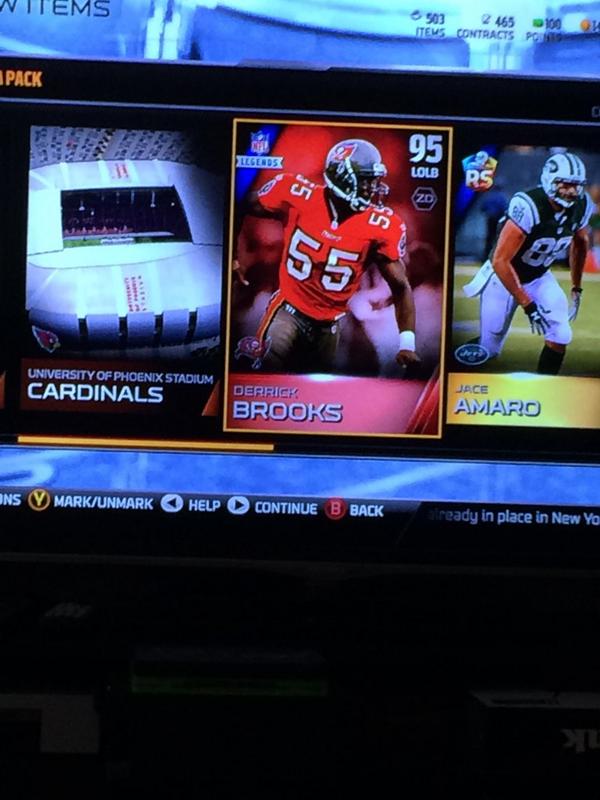 Bills4Life20's tweet photo. @EASPORTS_MUT omg first pack from the bca pack ! I never pull anything ! #MUT15 #MUTLegends #MUTWeekend http://t.co/oN5tGZITfr