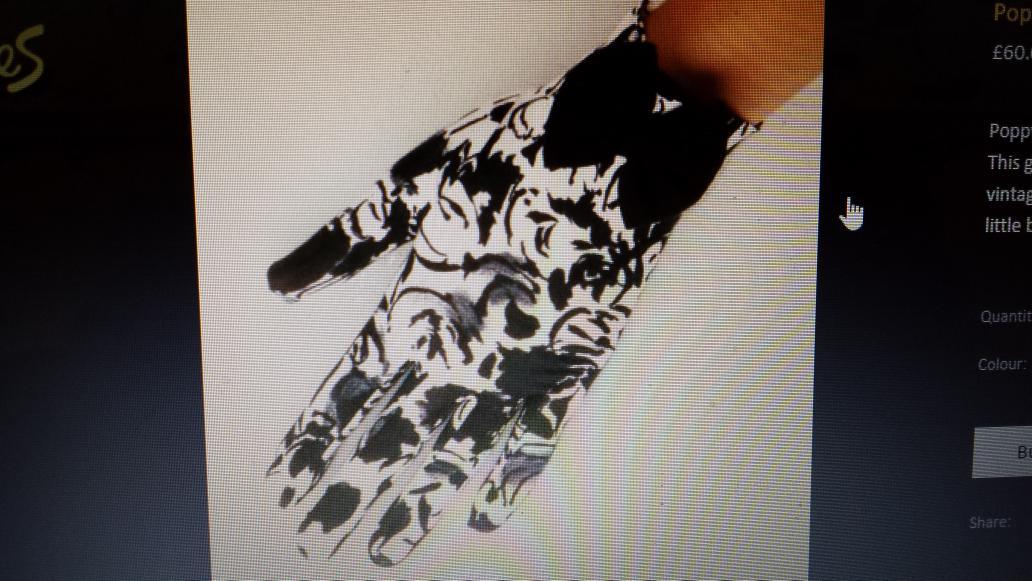 My favourite <a href="/corneliajames/">Cornelia James</a> @cornegloves 😊😊😊