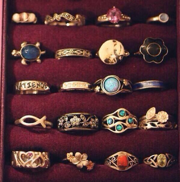 egostories's tweet photo. These are some amazing rings! http://t.co/MPYLafYDrx