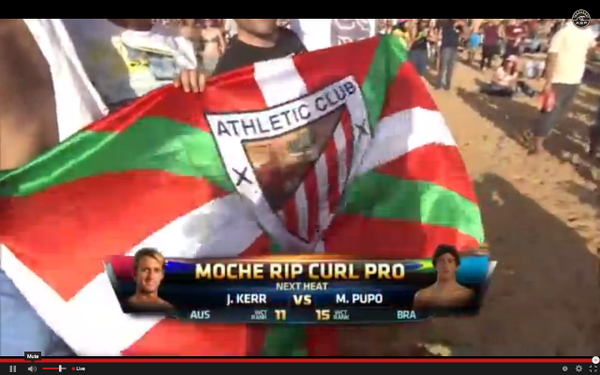 ChefeTra's tweet photo. @AritzAranburu beating MR @kellyslater yasss @AthleticClub http://t.co/UA25hJmv4v