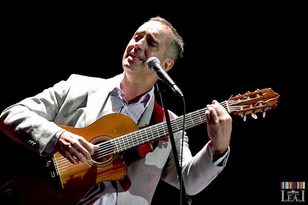 TeatroLeal's tweet photo. Andrés Molina 'Los hombres que bebieron con Dylan Thomas y otros sonetos' @TeatroLeal [18/10/14] http://t.co/k0fZkXL3HT
