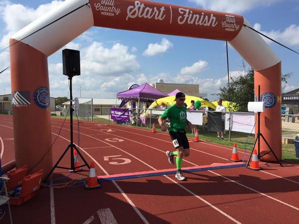 traverserunning's tweet photo. Dimitry just finished the 26.2 in 4:44, he's ready for the Cactus Rose 50miler next weekend for sure!  #hcm2014 http://t.co/8614fgJqxY