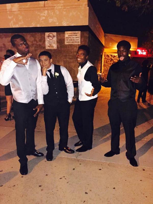 ThatManK7's tweet photo. #LastOne HC with Family #OTF http://t.co/idgbif3Ioy