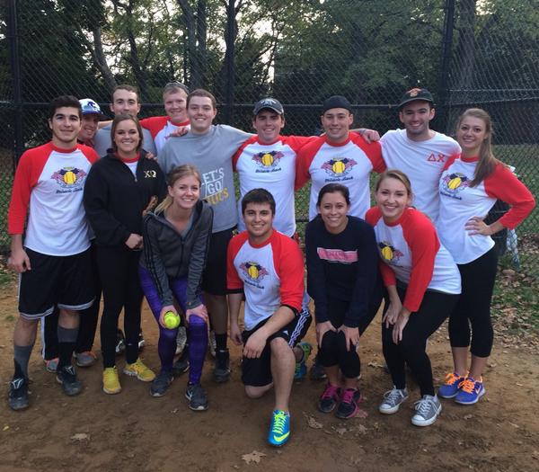PittDeltaChi's tweet photo. Proud to announce Delta Chi and @Pitt_ChiOmega as your tournament champions! #MiracleBash http://t.co/vSp38G88rg