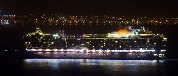 gibraltar_hour's tweet photo. MT @86TTOG: @gibraltar_hour AZURA departing  #Gibraltar just now http://t.co/1e3v284tdZ