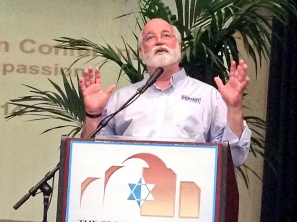 Pacifica_Ins's tweet photo. #LIVE : The founder of @HomeboyInd Fr. Boyle is giving the keynote speech at the #conference 
#CarrytheVision http://t.co/xFiMfJm6xP