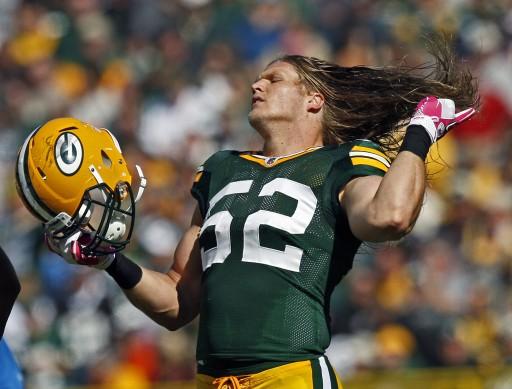 RespectMeHoe100's tweet photo. FOOTBALL SUNDAY: 10 iconic hairstyles of NFL players... here's 2 of them, fleek or nah? lol http://t.co/mwtbrmXRwA http://t.co/ChzRczWAaP