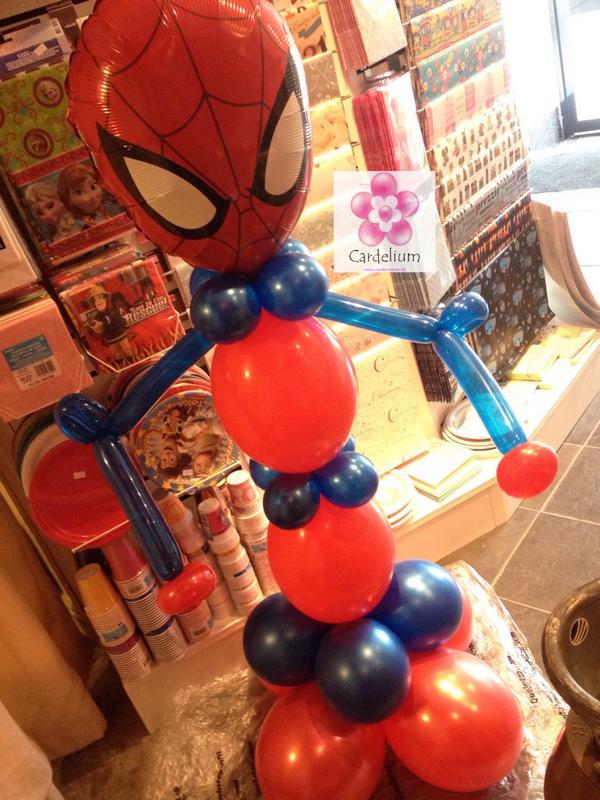 cardelium's tweet photo. I know this is #womaninbizhour but anyone for spiderman? #heliumfree #balloons #halifax #bradford http://t.co/oKg2dpWbE1