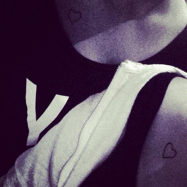 JayJelena's tweet photo. @_unicornBarbie_ 💗💗👭💉 #tattoo http://t.co/HamidSEjlL