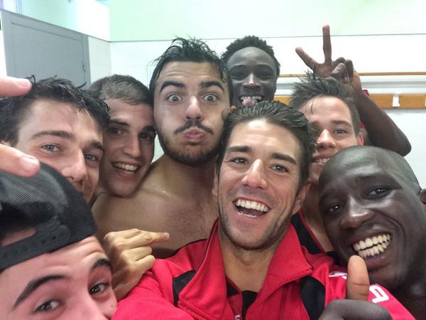 capicpg's tweet photo. Gran victòria (1-4) per continuar creixent @ADGuixols1914 @ADnGuixols http://t.co/MjUaqhaw0Q