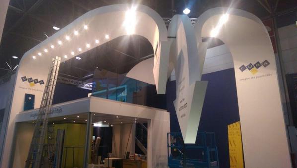 Twittingh's tweet photo. Glastec 2014 CURA Glass stand 11A25 in aanbouw, http://t.co/6sSp66jias