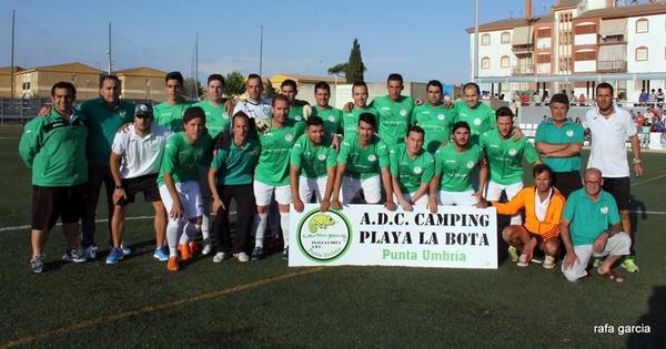 juliopomares87's tweet photo. El futbol junta compañeros qe a la larga pasan a ser mas qe amigos y cuando no estan en el campo contigo les extrañas http://t.co/RsWfK9aNic