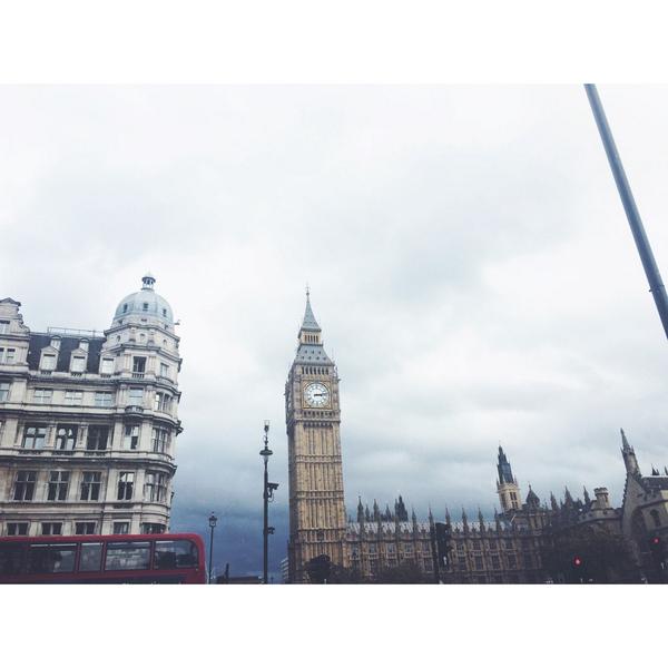 CocoConstans's tweet photo. Silence speaks when words can't. 🔇 http://t.co/GgQjLvo6hd