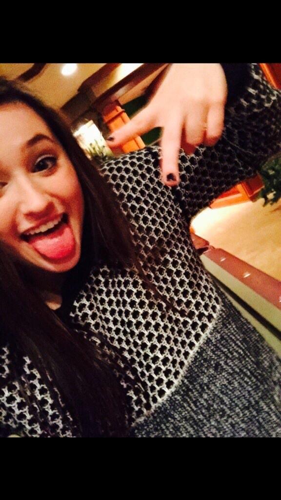 EPHSfaves's tweet photo. SOPHIE😍 http://t.co/vyO7EzXCAK