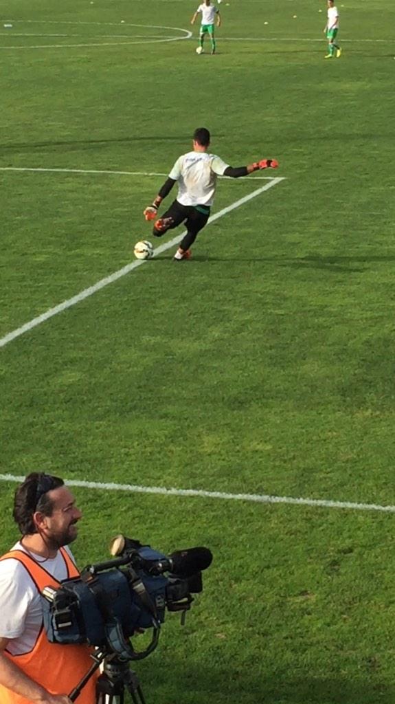 jm4sr4's tweet photo. Gran tarde desde leganes viendo a @_antonioadan_ http://t.co/ut5IXhPDmT