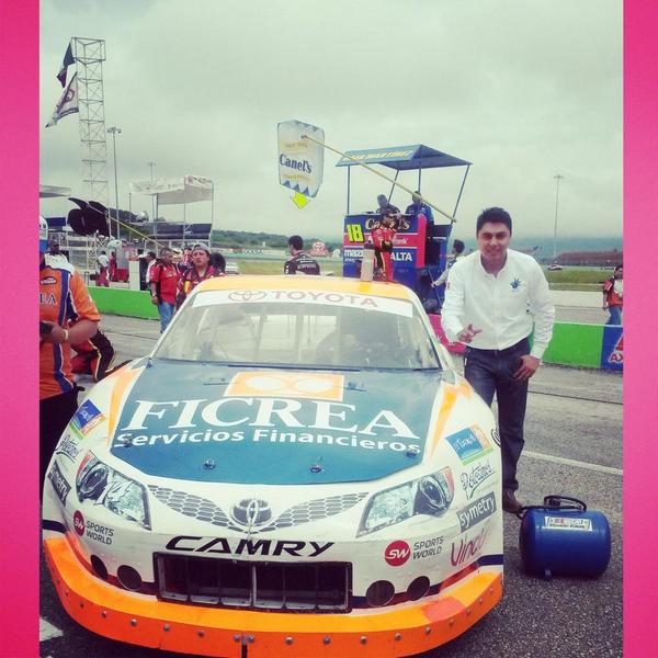 JuventuxTGZ's tweet photo. Equipo @FicreaRacing gracias por todo el apoyo #JuventuxyYovsCáncer
@PatrickGoeters @jeorgeg4 @NASCARmxOficial http://t.co/SOgmykbC6j