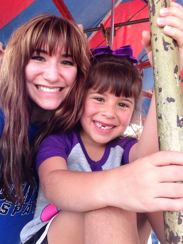 HaleyPaz's tweet image. Yesterday at Union Pacific&apos;s Annual Family Day😋🚂 #engineerdad #cousinlove