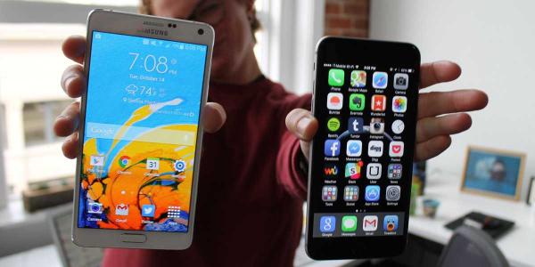 insidertechbiz's tweet photo. .@stevekovach spent a week switching between the two best big-screen phones in the world... http://t.co/zGE2wRqosc http://t.co/VrKSHbaN4z