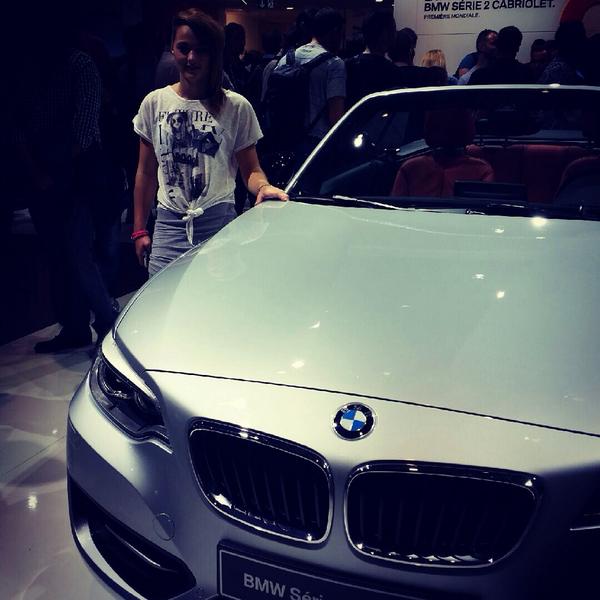 B0ceaane's tweet photo. Salon de l'auto #paris http://t.co/AMiRraAENK