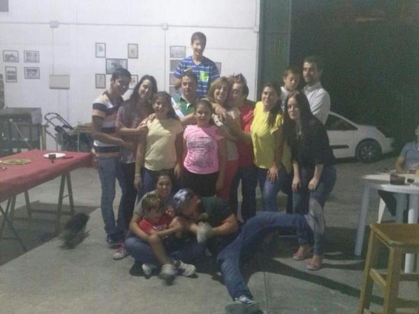 willySC1987's tweet photo. No hay nada como ir de comida familiar http://t.co/IJQFDCa6Y4