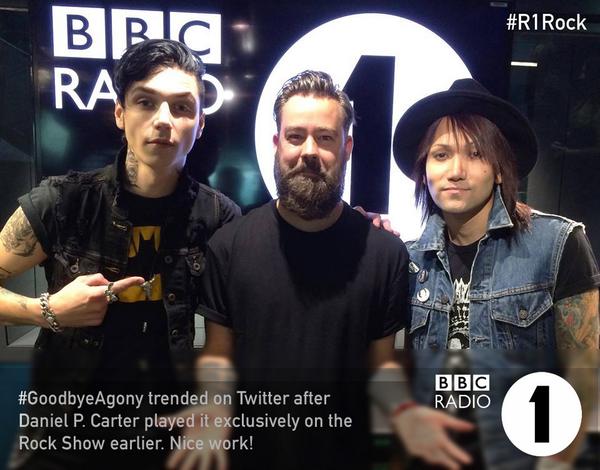 Radio1RockShow's tweet photo. When @DanielPCarter played @blackveilbrides' #GoodbyeAgony earlier, you lot made it trend. Nice work! http://t.co/Sb8An07ro6