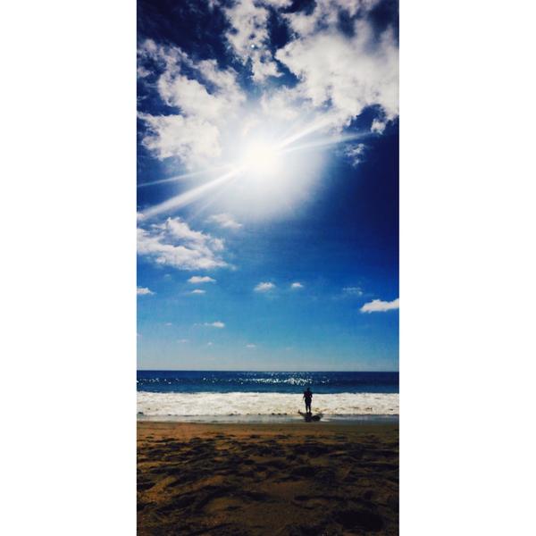 FrankieeGM's tweet image. It's Beach Time 😋 #gettingthattan