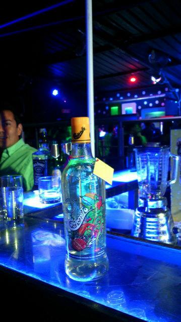 <a href="/tsunamiclub/">Tsunami Club</a> #partytime #Costenito #sabadodetsunami #Ibarra #RT