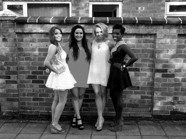 CathrynEB's tweet image. Hope my two fav gals @AliMaterna @Ena1491 have had fabulous birthdays this week! #octoberbabys #love ❤️