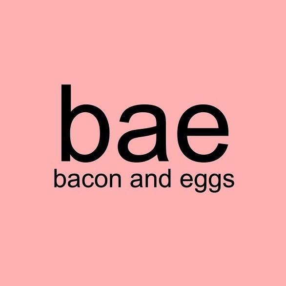 TorriWebster's tweet photo. &amp; suddenly, it all makes sense bae 💛🙏🍳 #Sundays http://t.co/UWZ4x3X8Ch