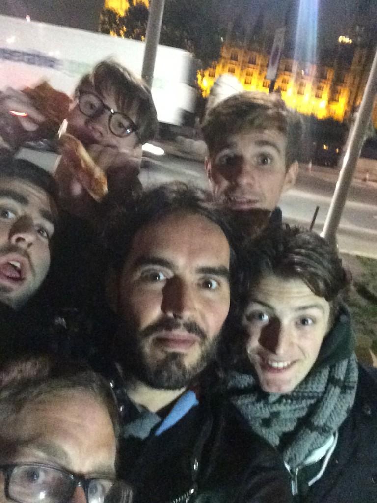 Embedded image permalink