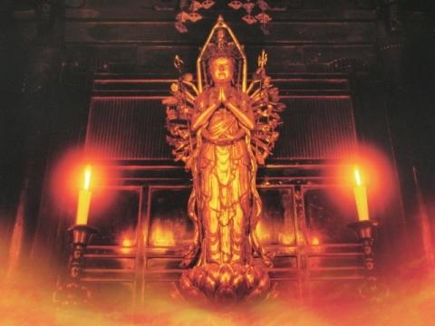 京都・清水寺/千手観音(鎌倉)】京都清水寺の本尊。仏手のうち2本の腕を