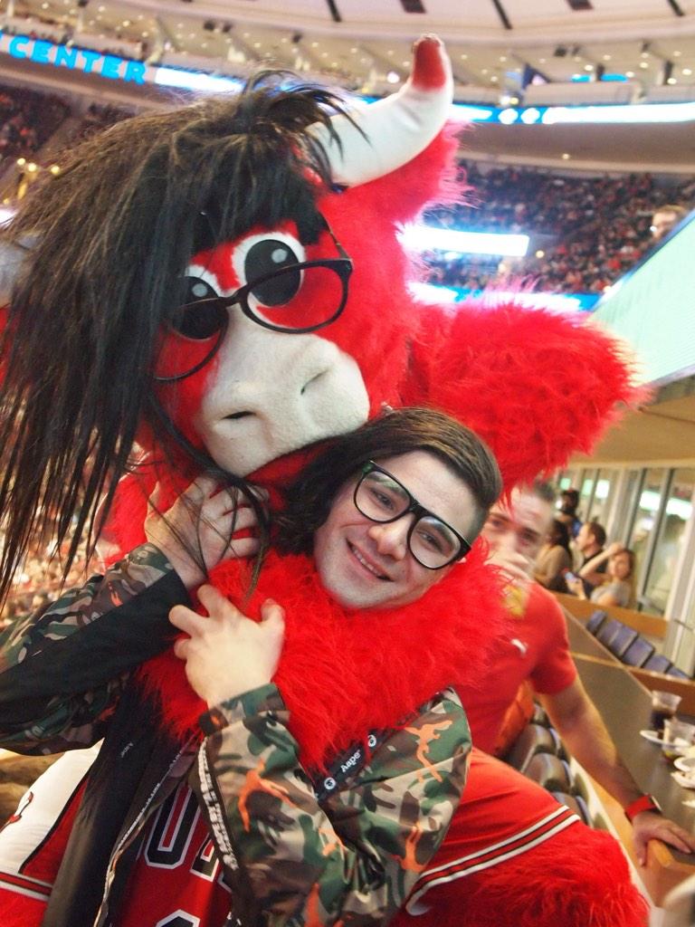 Embedded image permalink