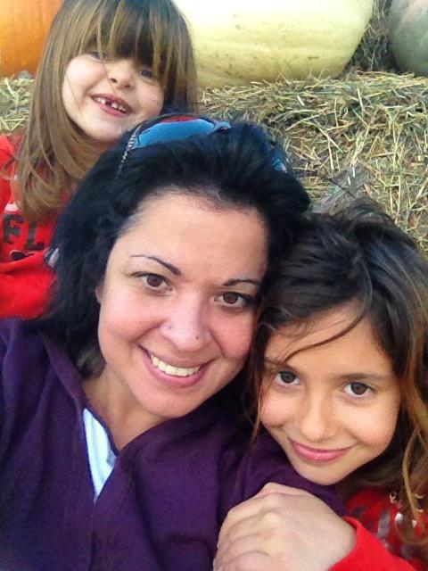 Kamloopsmama77's tweet photo. Thanks @AgraFarms for the awesome day. Loved the maze! #kamloops #agrafarms http://t.co/193VgmKG8z