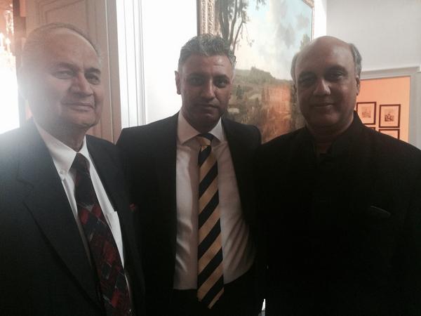 AhmerKunwar's tweet photo. Ratan Tata, Rahul Bajaj and Sid Birla hosted at 10 Downing Street as part of Investor Programme ... http://t.co/molHpLoApU