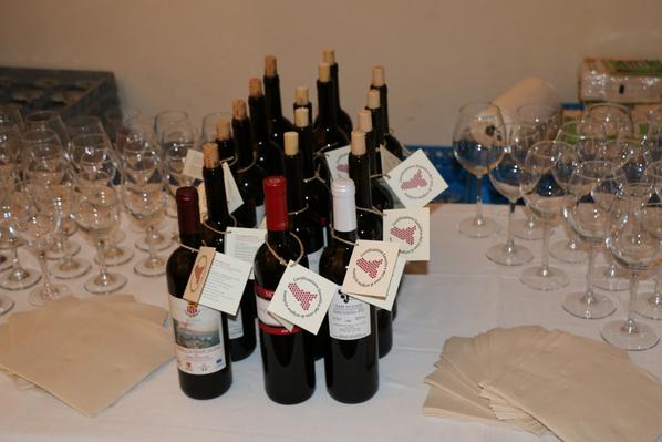 bionatitalia's tweet photo. Le vie dei tesori, certificazione genetica del vino di origine siciliana @LeViedeiTesori #vino http://t.co/dsz6S28JTT