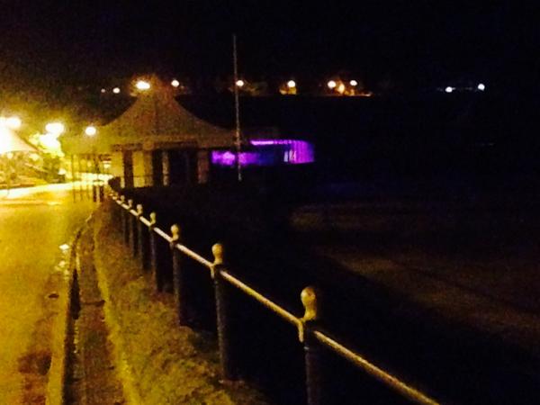 CoffeeCoastal's tweet image. Eastern promenade shelter at night. @Barrybados @_BARRYISLAND_ @visitthevale looks impressive. #standsout #colour
