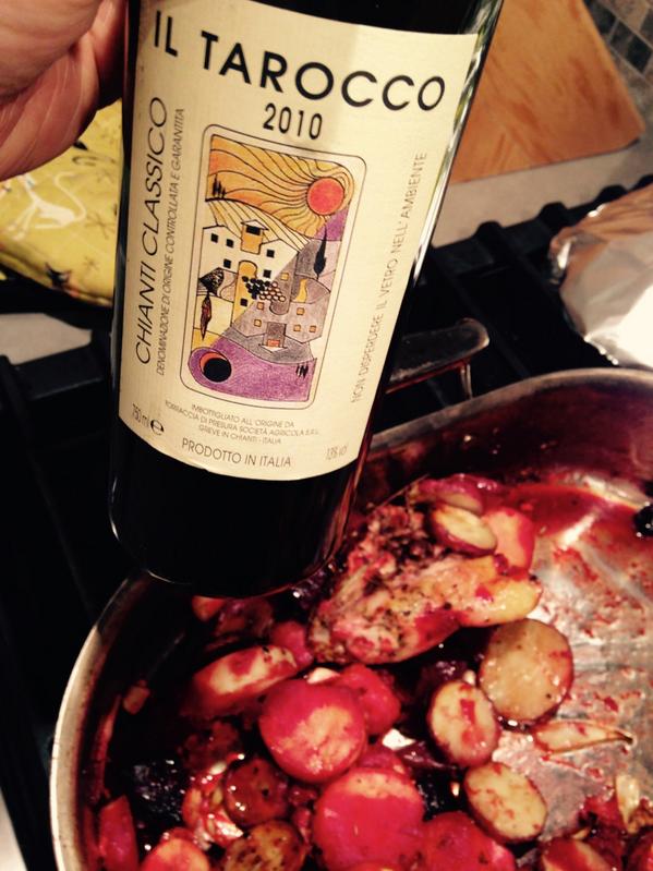 RT @iDerekWine: @TorracciaPresur #ilTarocco, beautiful with roast... #chianti  #WineLabels #Wine #Iraly #Sangiovese