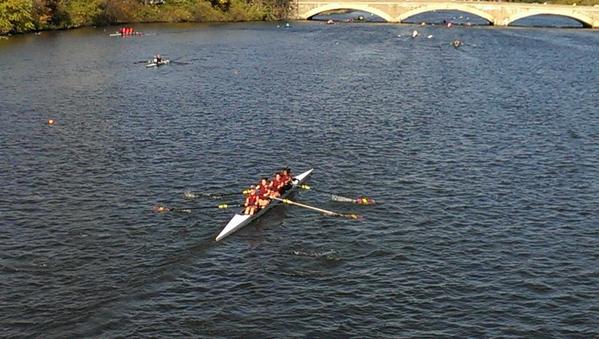 cambridge_cpsd's tweet photo. RT @bostonyounglife: Great day on the water for these crew teams. #CRLS #GentleGiant #HOCR2014 http://t.co/NAaBbklK70