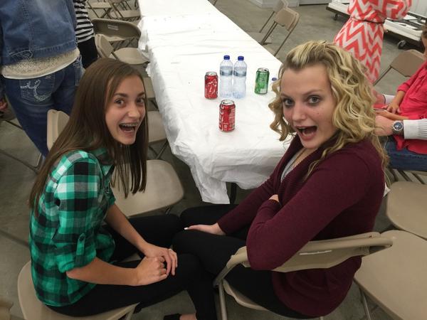 nhenny2010's tweet photo. My nieces #superdorks @Reinhart201922  @MichaelaR18 http://t.co/swKyNhcGdf