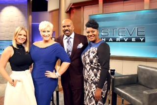 Tune into Steve Harvey tomorrow at 3pm to see your favorite pageant coach: @Kim_Gravel! #KimofQueens