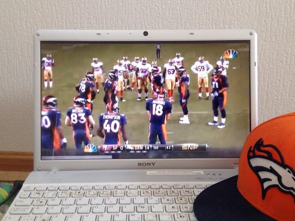 TsogtbaatarB's tweet photo. Watching history making by #18 in Mongolia. #Chasing509 #PaytonTheGreat #GoBroncos #broncosvs49ers http://t.co/SMxmhc0PDc