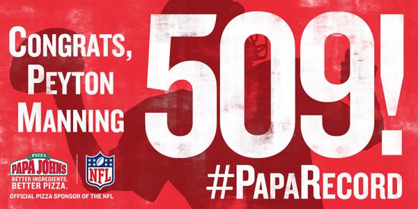 JULIO_CRS_'s tweet photo. “@PapaJohns: Congrats to Peyton Manning for popping a record: Most TD passes EVER! #PapaRecord http://t.co/i2IofBDnLJ” #paparecord