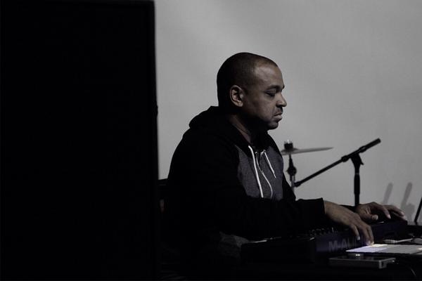 thenewroyales's tweet photo. Was great time with @lamusiccreators at @TheGreatCompany and celebrating @DJKhalil's birthday!! http://t.co/W8F7l0E88R